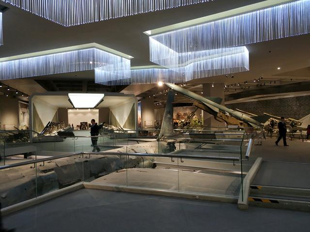 美国黑鸟sr72型高空侦察机退役,美国侦察机黑鸟为何退役