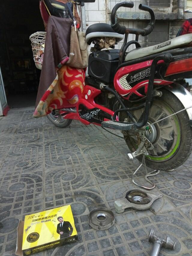 电动车刹车不灵怎样解决,电动车鼓刹刹车不回位怎么办