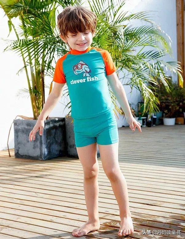 夏季流行的裙子童装,夏天连衣裙短袖童装