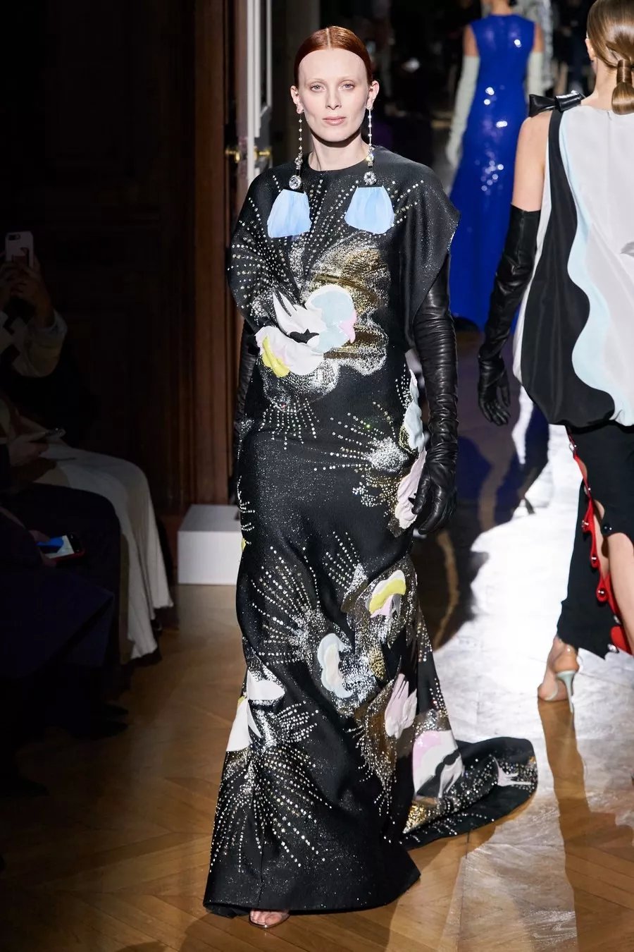 2020巴黎秋冬高定时装周完整版 (2019年春夏巴黎高定时装周)