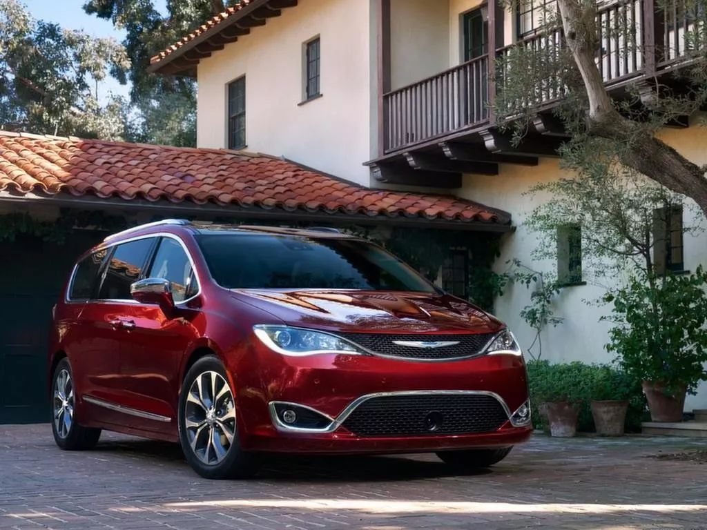 传祺gl8车怎么样,传祺gl8混动版