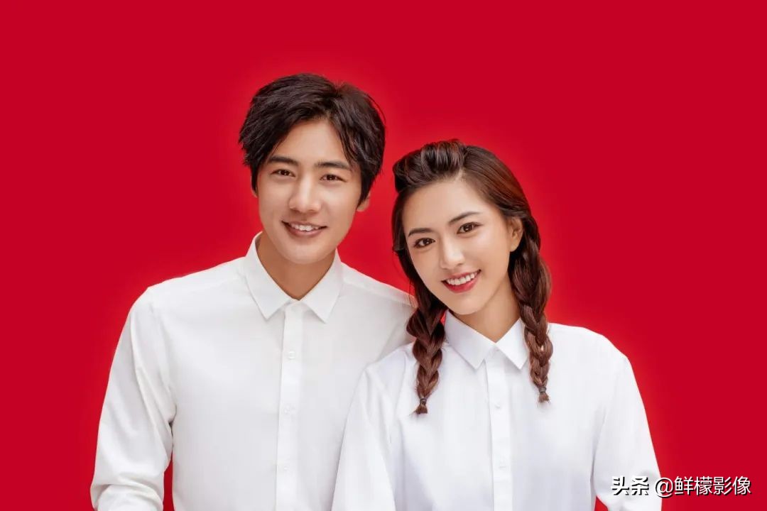 一步步教你如何拍出完美结婚照,拍结婚证件照穿什么衣服上镜