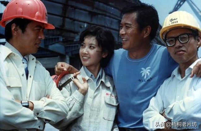 丁一在咱们的牛百岁里扮演谁,丁一和陈裕德的电视剧