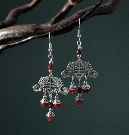 品金｜像银不是银，名字还叫“银”的是什么？