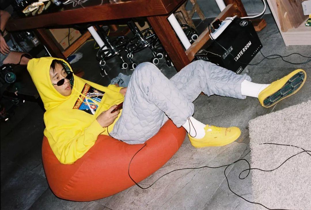 国潮vans和美国vans,vans联名国潮