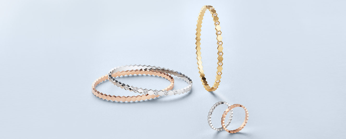 米老鼠戴帽子的图片 (米老鼠首饰是什么)