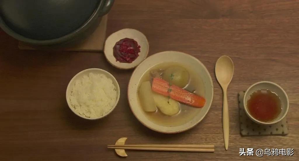 泪目！父亲离世后，她用爱和释怀，治愈了每一个过路人...