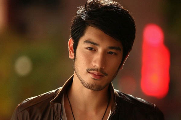 台湾明星高以翔,高以翔父亲家世背景