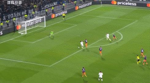 里昂三比一曼城,里昂淘汰曼城晋级四强