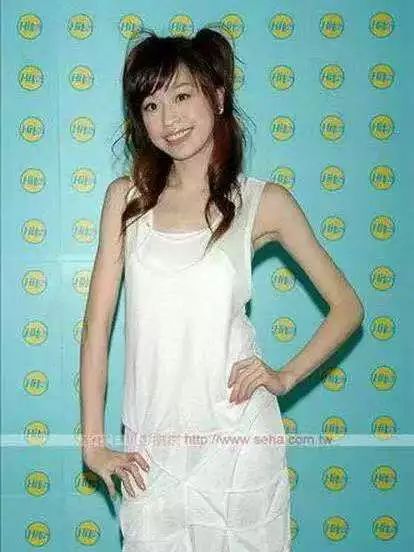 这个品牌把星空搬进店里，路过的人都大呼：太惊艳了