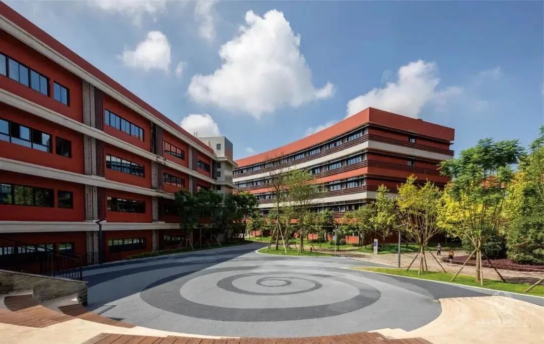 成都一站式教育城,成都教育好的新区