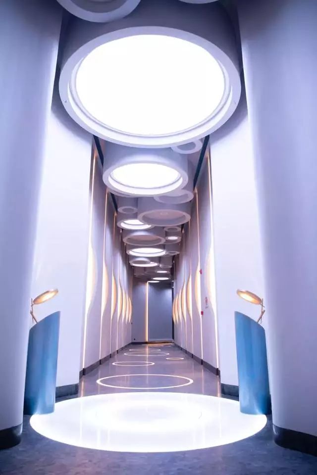 西安w酒店是最好的酒店吗,西安w酒店是什么风格