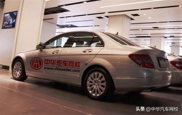 二手车过户怎么过保险,二手车过户怎么办分期