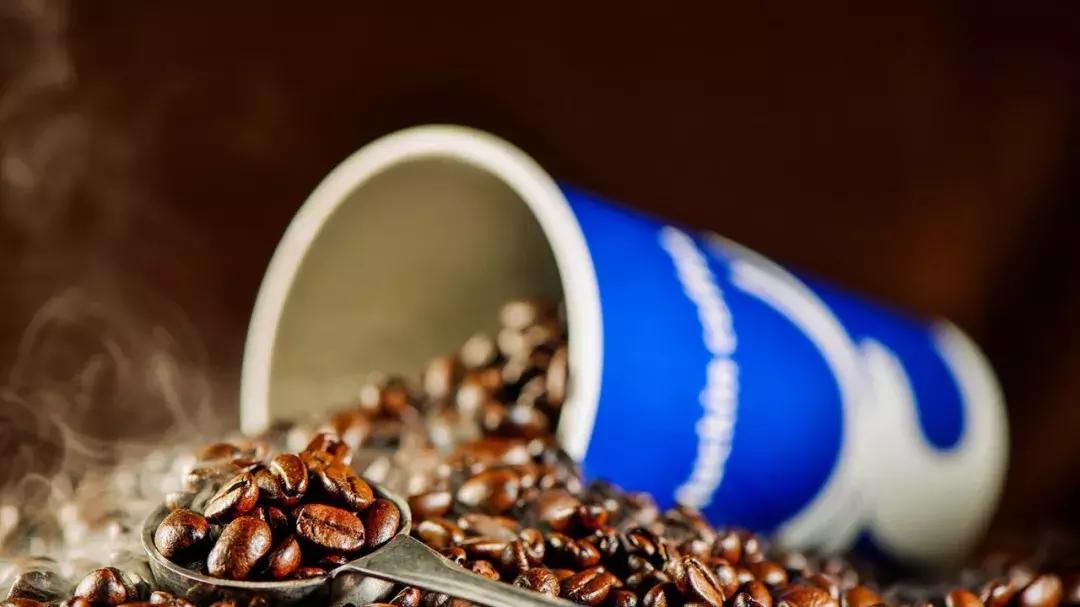 18个月!这杯中国咖啡杀到星巴克家门口敲钟