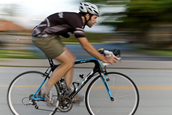 公路车为什么比山地车快,公路车为什么比山地车速度快