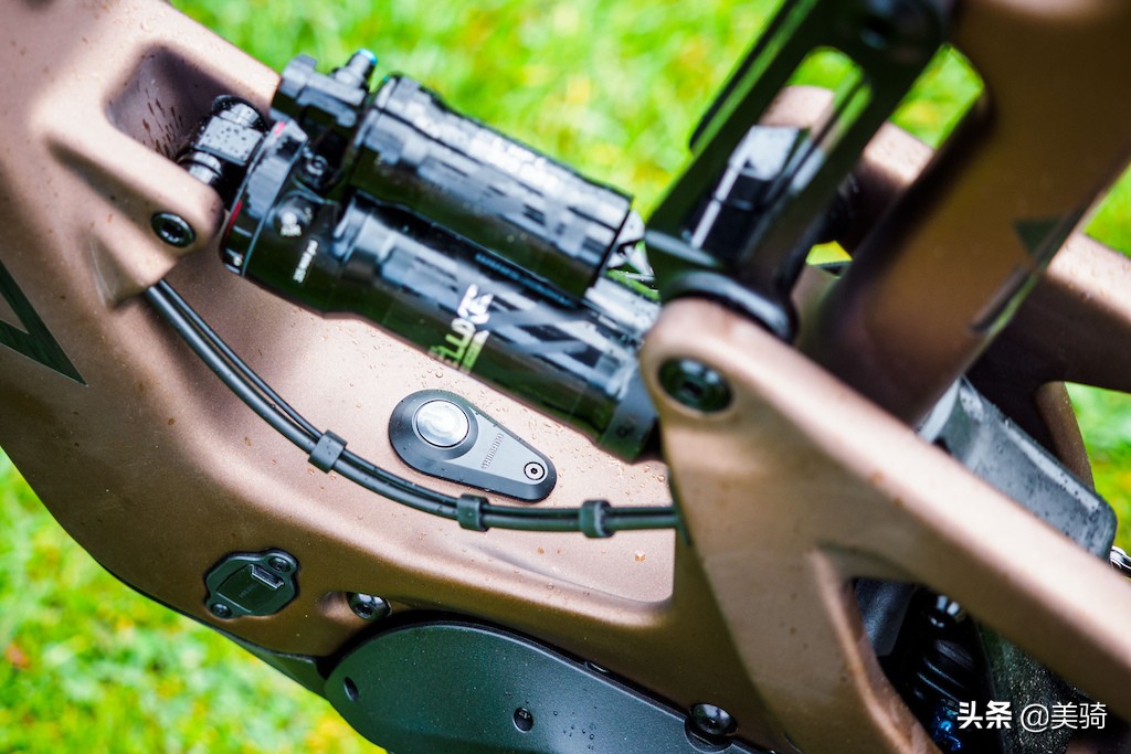 来电了！170mm猛兽SantaCruzBullit评测