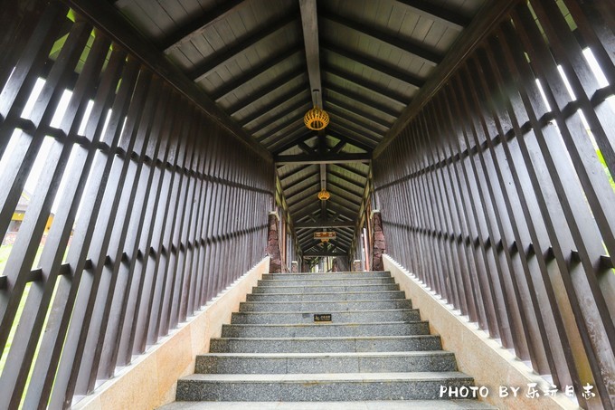 巴厘岛式私密温泉度假,听山野清风