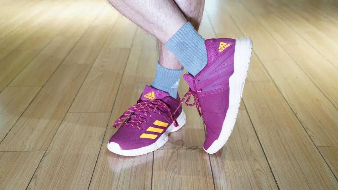 adidas荧光黑武士,adidas荧光绿版鞋子