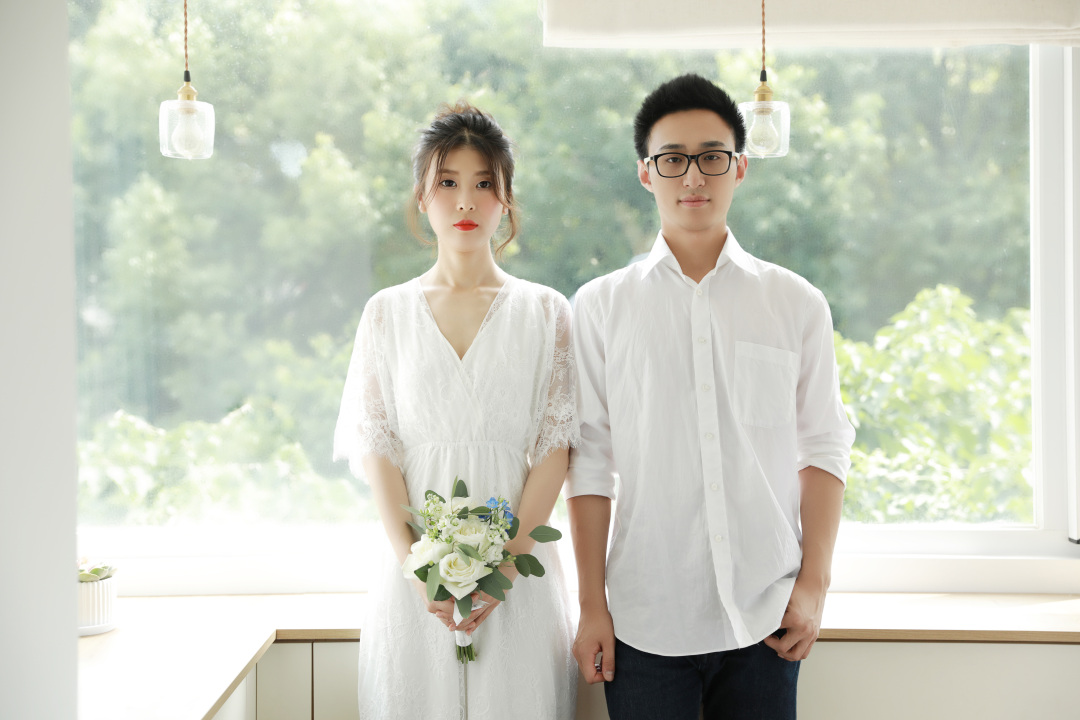 扔掉传统沙发茶几电视柜,丢掉沙发茶几