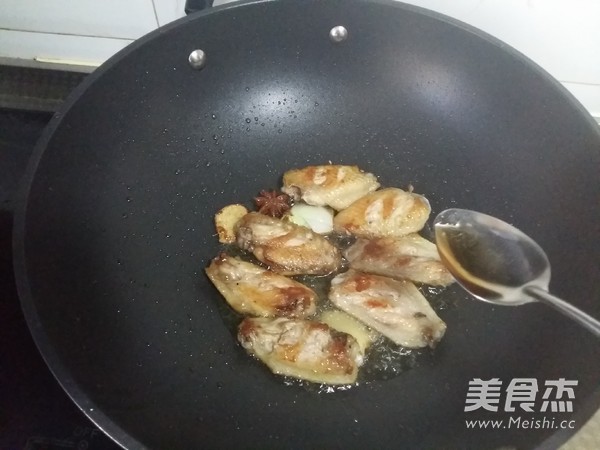 可乐鸡翅怎么做更软烂入味儿,自制可乐鸡翅的做法步骤