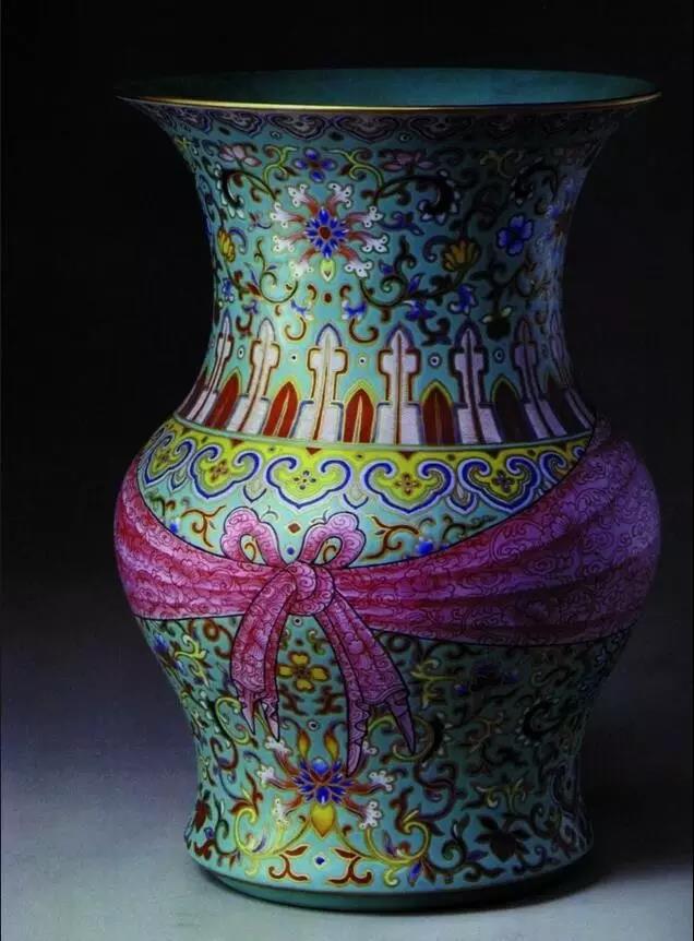 康熙雍正乾隆哪个皇帝审美最好,雍正皇帝的审美vs乾隆