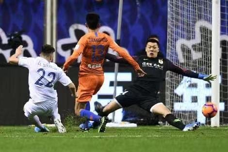 中国足球小将踏实训练充满希望,足球小将训练刻苦视频