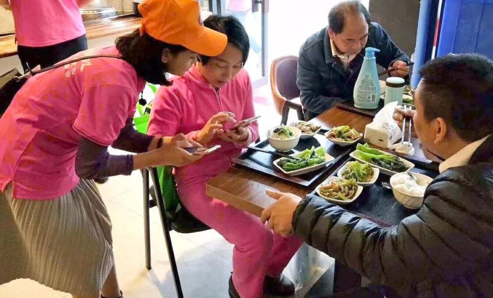 餐饮店一招让生意火爆,餐饮店套路大全