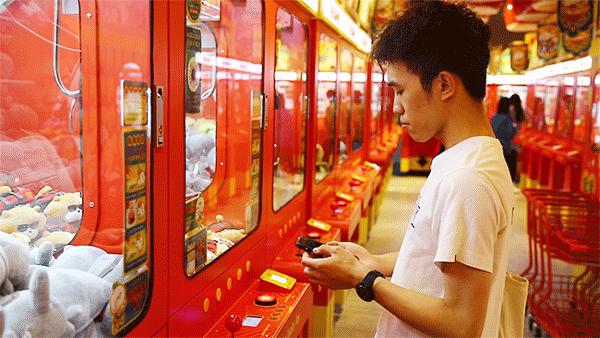 复古夹娃娃店,夹娃娃广州