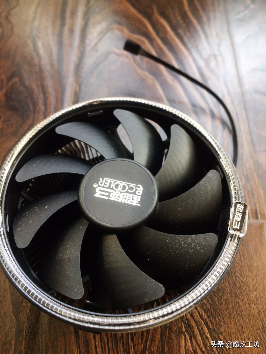 类似超频三大白鲨皓月版,超频三大白鲨散热怎么样