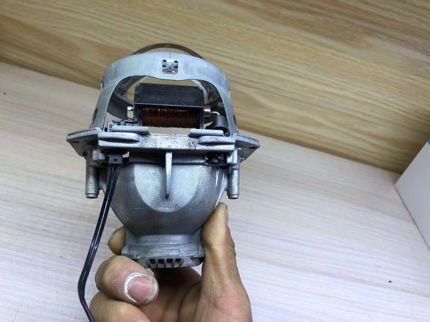 汽车改透镜需要拆原装的车灯,改装雾灯双光透镜要不要拆灯罩