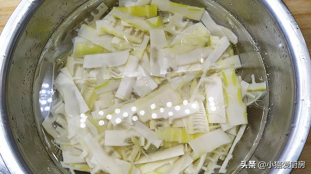 竹笋炒五花肉的最正宗做法,怎么做竹笋炒五花肉好吃