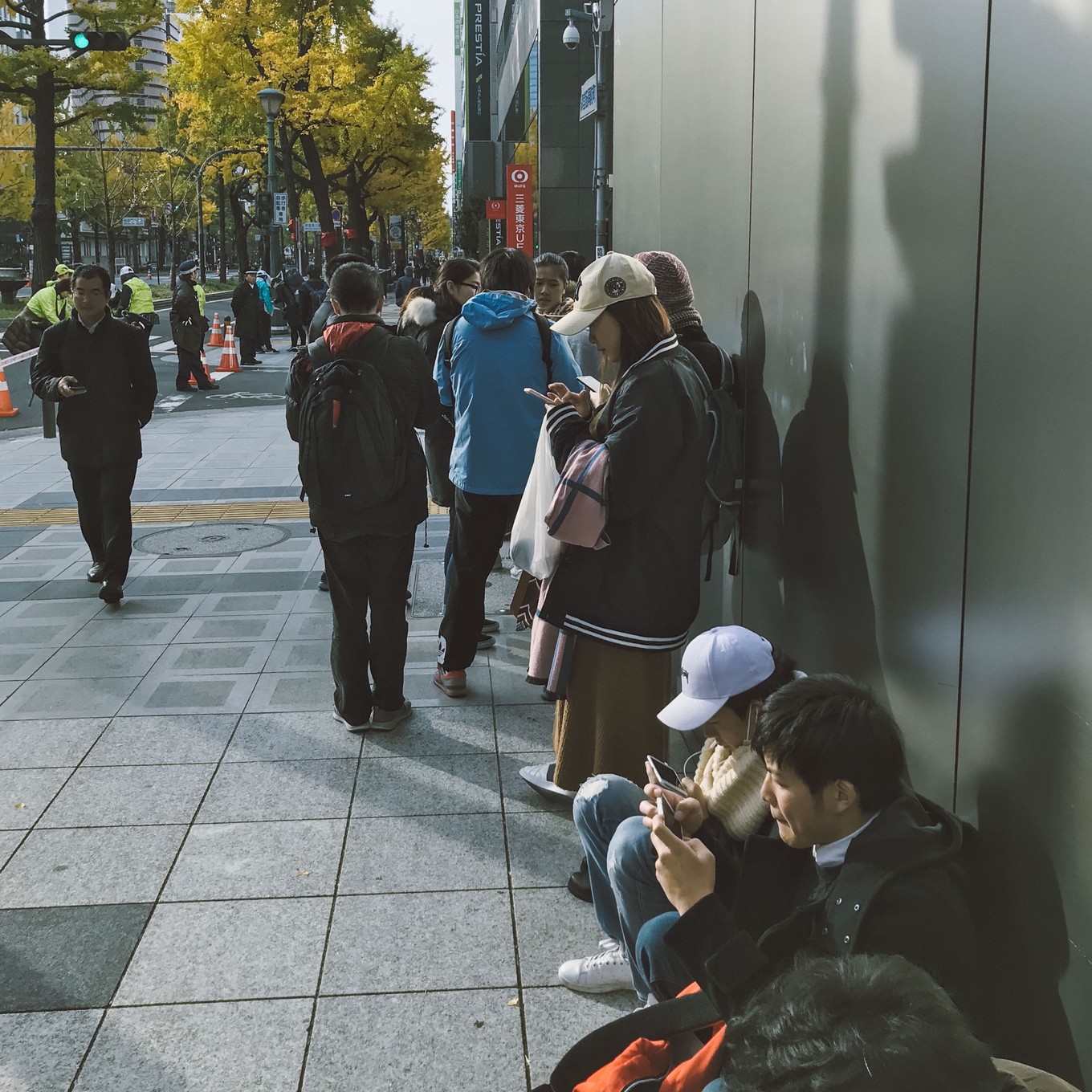 日版iphone到底比国行便宜多少钱,在外国怎么抢iphone首发