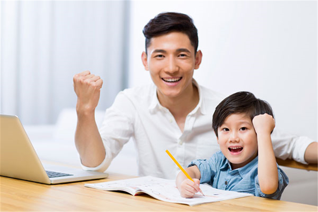 孩子不写作业打骂不管用怎么教育,如何管教孩子不写作业