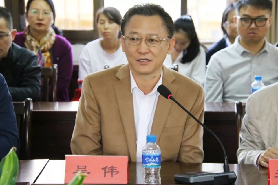 景洪市人民医院成立甲状腺外科程若川及超声科王丹专家团队工作站