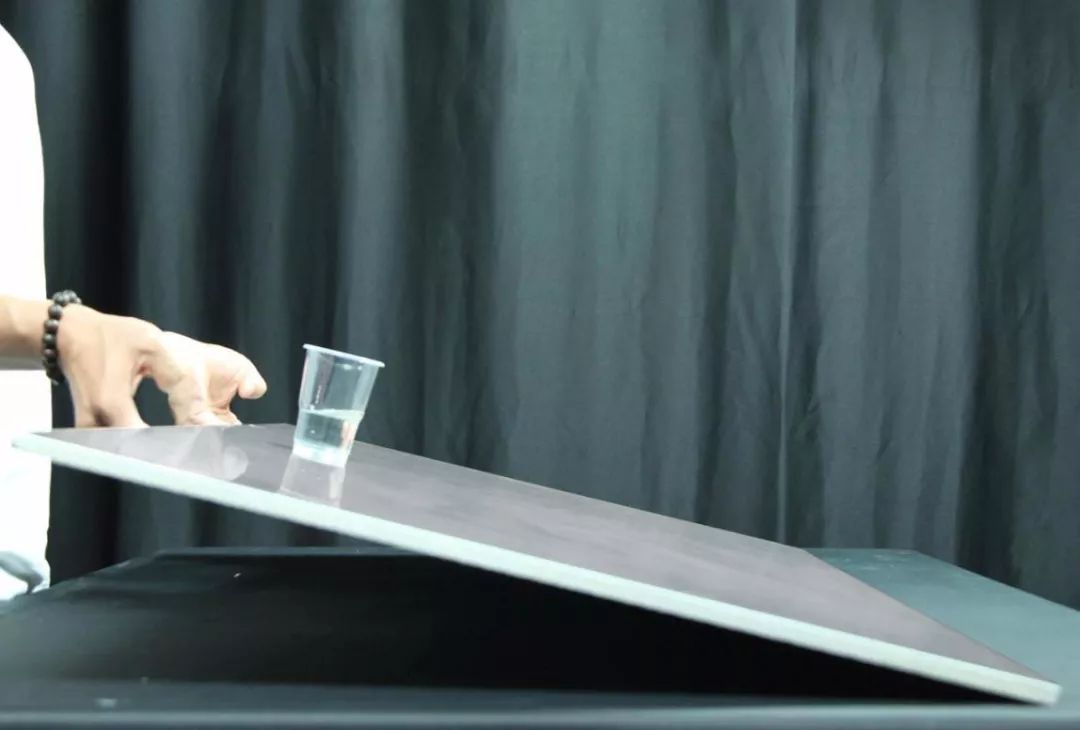 梵香1860和鼎立瓷砖哪个好,梵香1860竹木纤维墙板怎么样