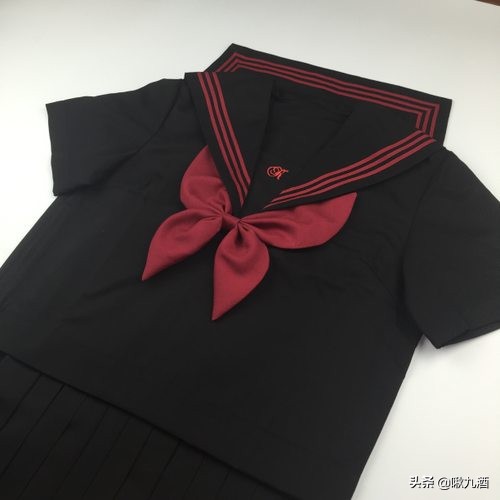 新手如何选择jk制服平价,想入手jk制服但不知道需要买什么