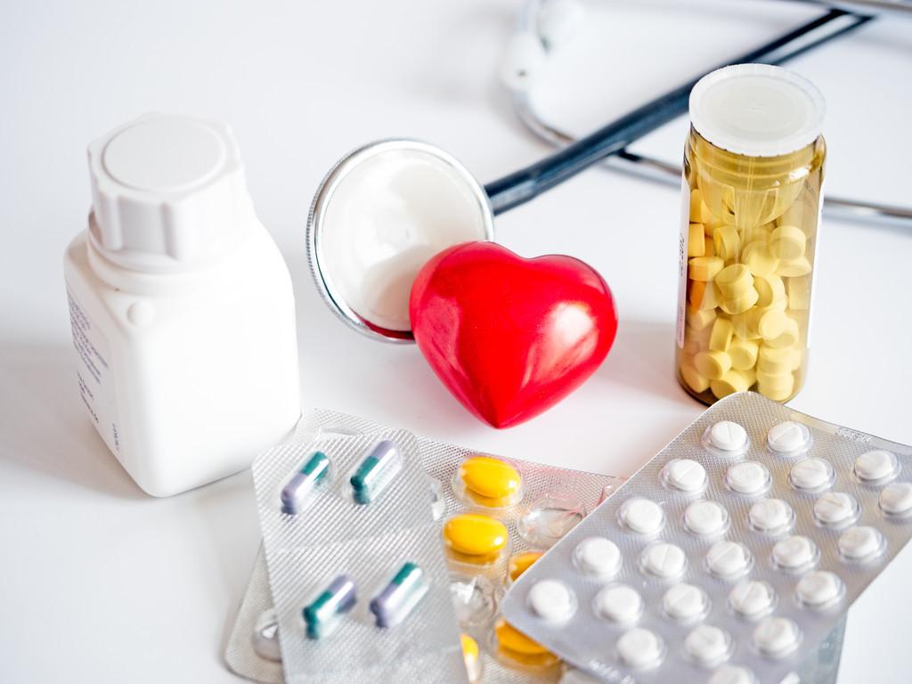 得了冠心病会不会心脏不舒服,冠心病搭支架后能活到正常寿命吗