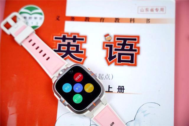 儿童电话手表家长不给他买,小寻电话手表z7与y2区别