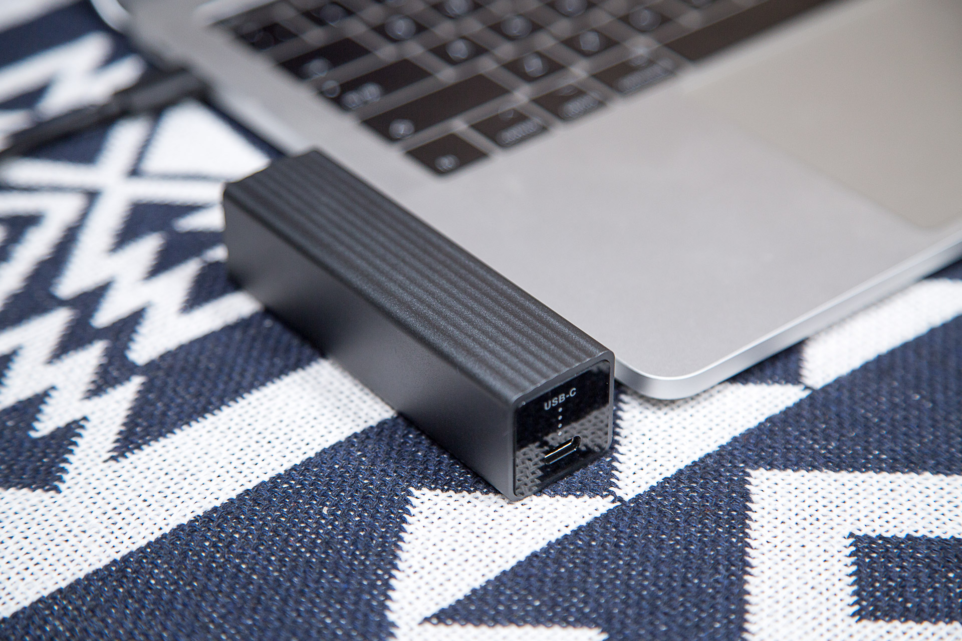 万兆路上的一块金砖：威联通QNAPQNA-UC5G1TUSB3.0转5GbE网络