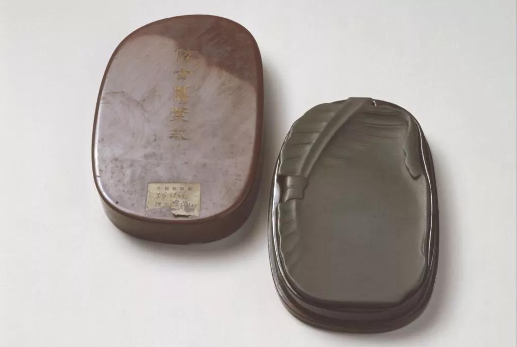 在历史上歙砚与端砚洮砚,歙砚端砚哪个值得收藏