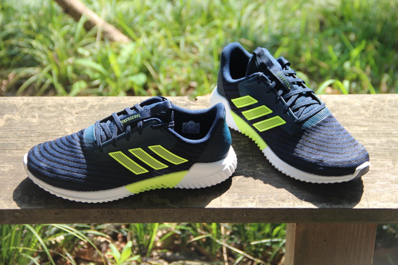 adidas清风跑鞋最新款,阿迪清风跑鞋讲解