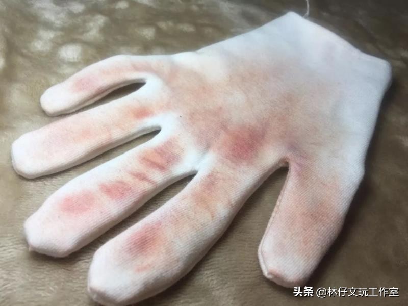 新的手串小叶紫檀会掉色吗,小叶紫檀手串老掉色怎么办