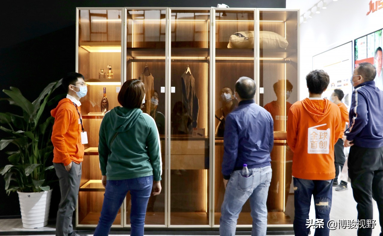 炬森五金董松盛：OT自动开门器，为原创设计代言