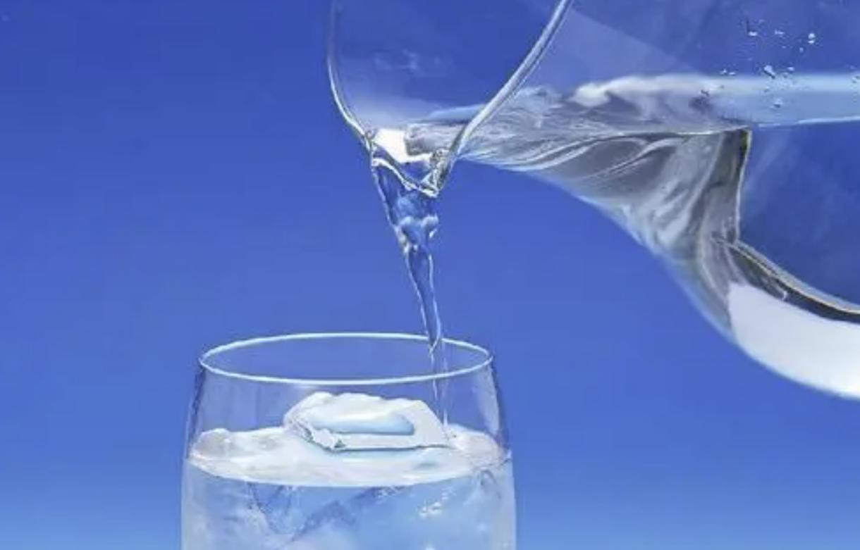 抑郁症服用抗抑郁药有用吗,抑郁症抗抑郁药物的副作用