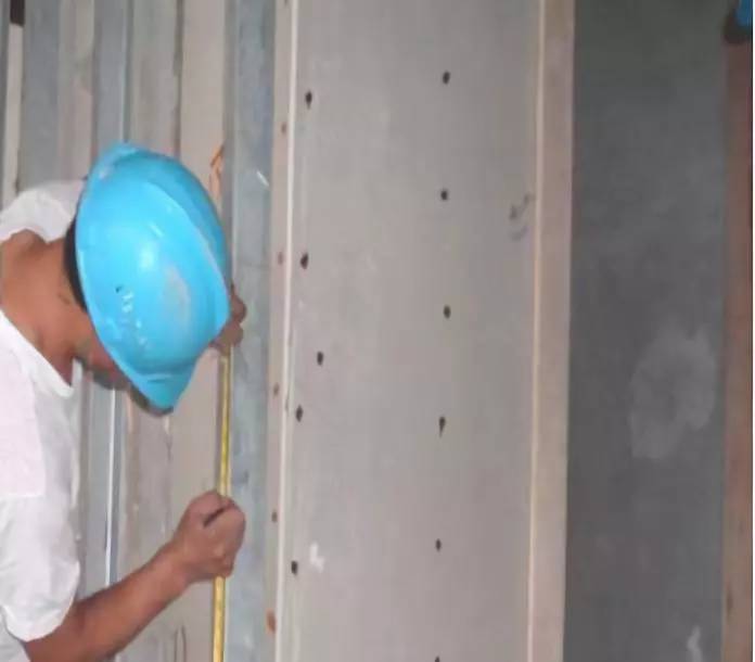 轻质隔墙底部导墙要求及规范,轻质隔墙施工国家规范要求