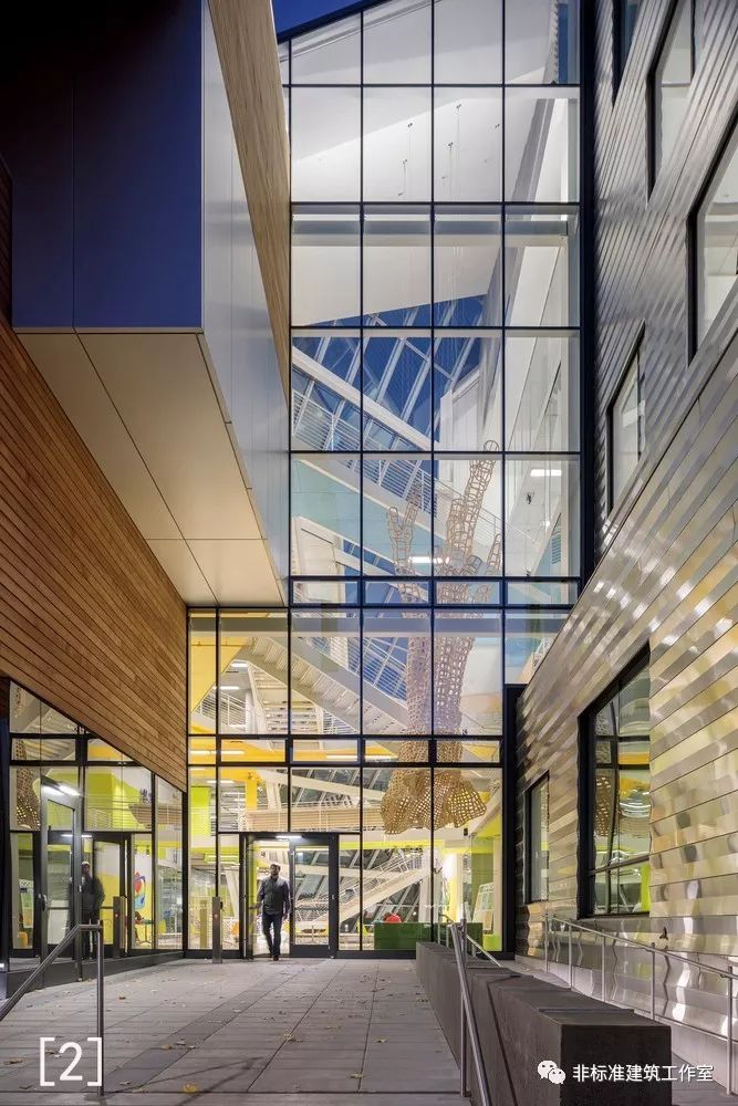 你以为我们做的是建筑吗？其实是欲望