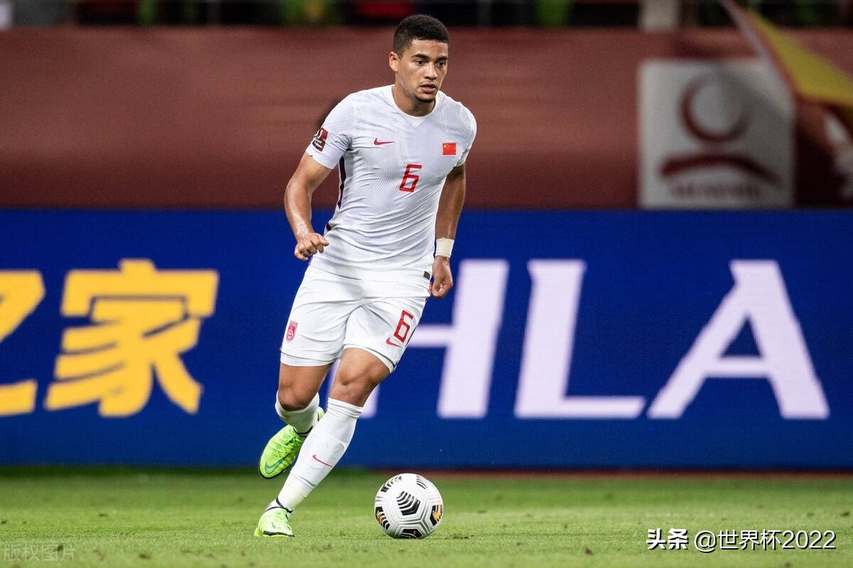 国足0比1输韩国防守回顾,12强国足比分