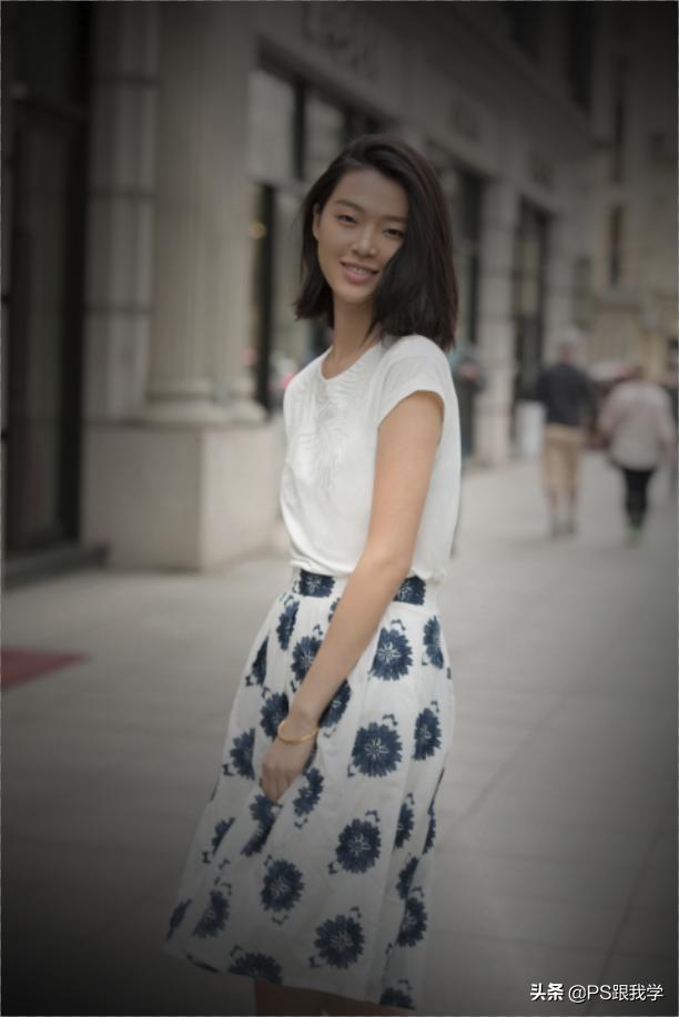 photoshop怎么给照片加暗角,ps怎么给图片加暗角效果