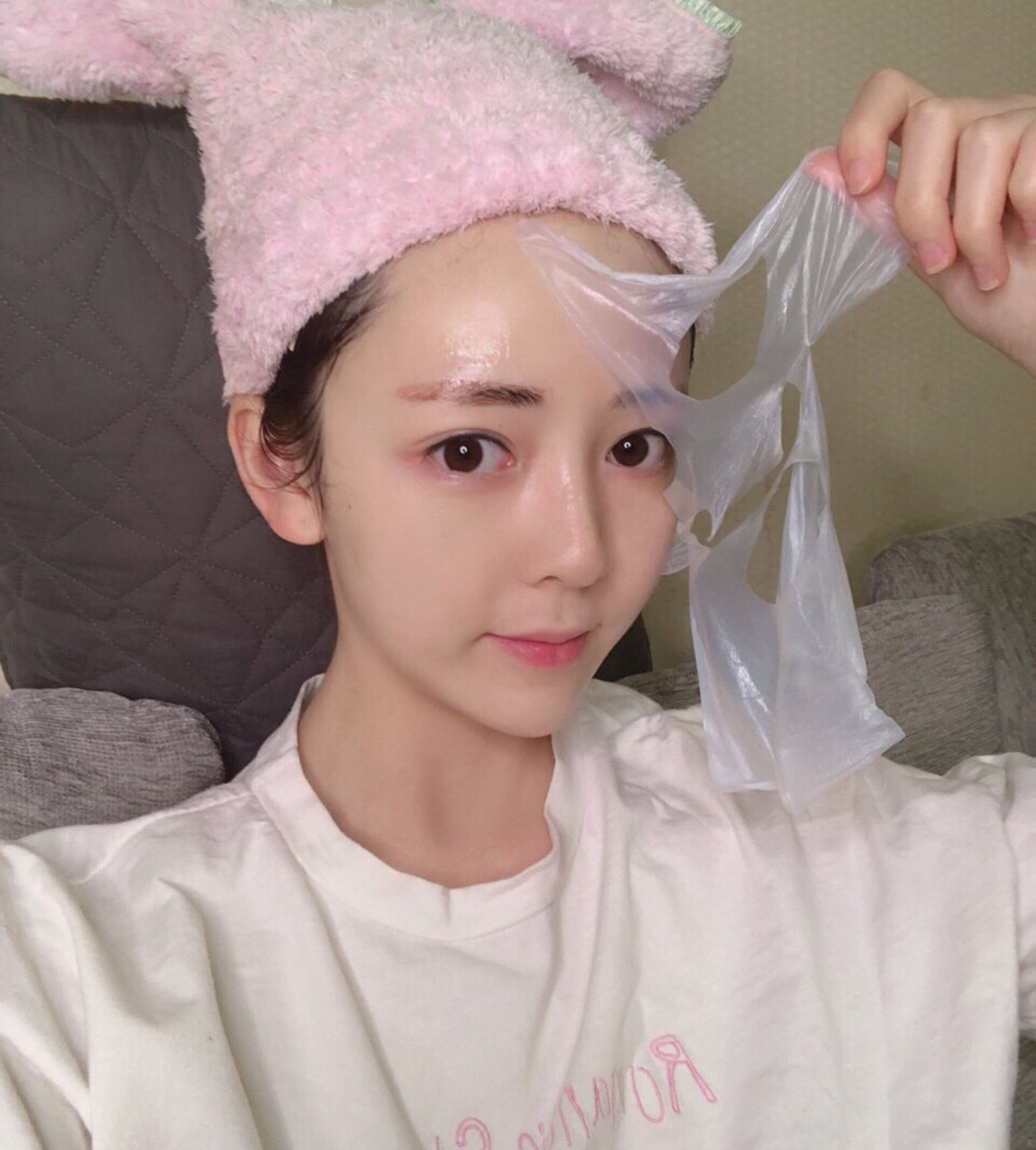 敷面膜的最佳时间和正确手法,敷面膜少了这一步等于白敷