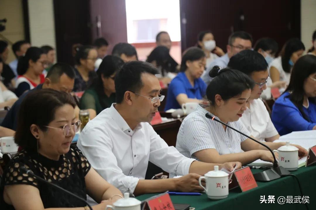 孩子教育应该是父母的基本责任,千万别忽视孩子的教育